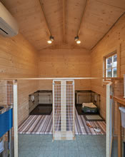 電気自動車充電スタンド