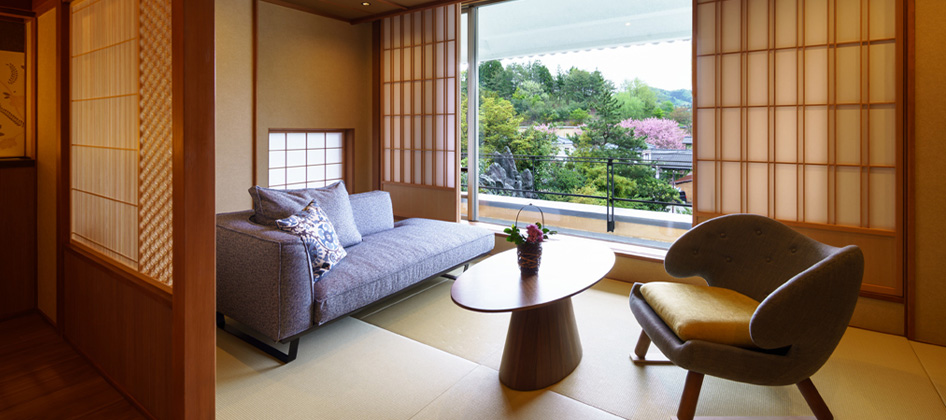 ひのき風呂付和モダンベッドルーム